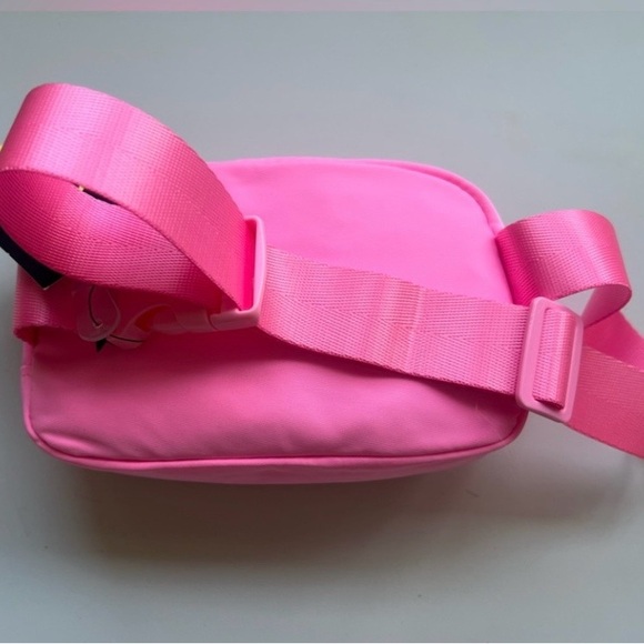 Art Class HOT pink crossbody bag / fanny pack - Picture 2 of 2